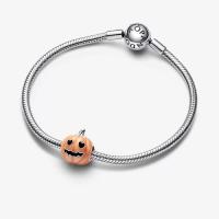 CHARM PANDORA CITROUILLE EFFRAYANTE QUI BRILLE DANS LA NUIT