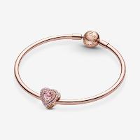 CHARM PANDORA COEURS NIVELES SCINTILLANTS